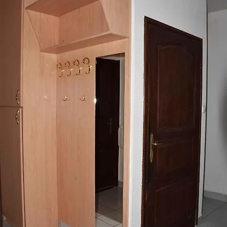 Apartment Pilikan - Park, Agroturism, Vineyard & Farm