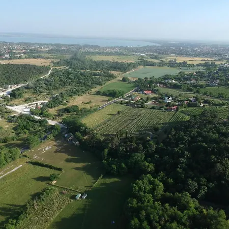 Pilikan - Park, Agroturism, Vineyard & Farm * Cserszegtomaj