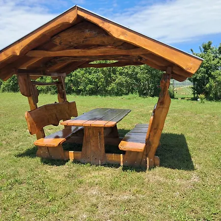 Lägenhet Pilikan - Park, Agroturism, Vineyard & Farm