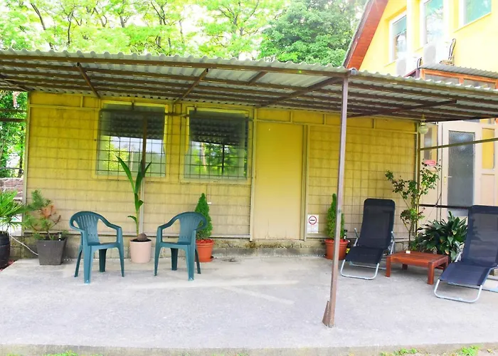 Pilikan - Park, Agroturism, Vineyard & Farm * צ'רסגטומאי