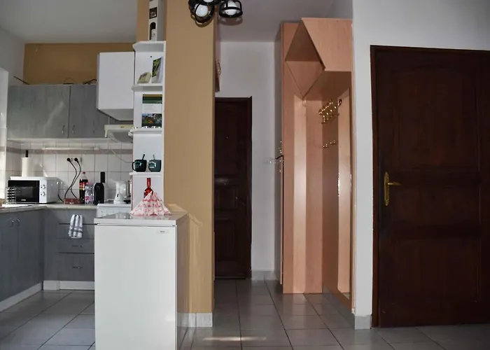 דירה Pilikan - Park, Agroturism, Vineyard & Farm