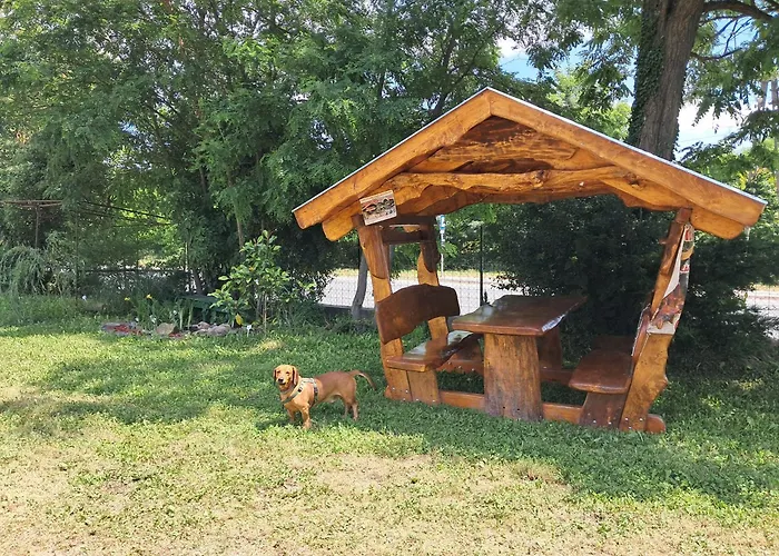 Pilikan - Park, Agroturism, Vineyard & Farm דירה