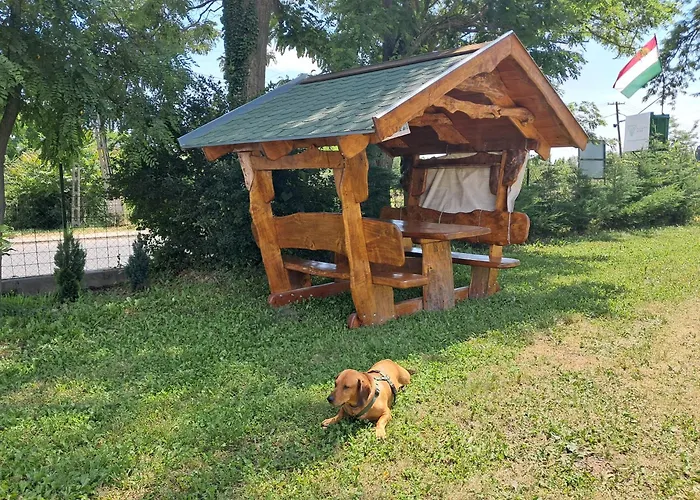 Pilikán Apartman Cserszegtomaj